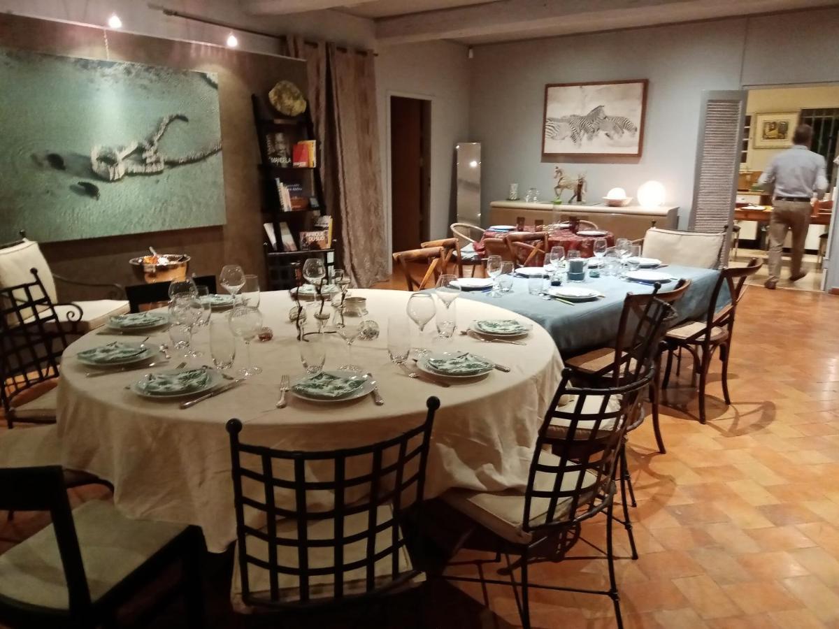 Au Mas Saint Pierre Hotel Pignans ภายนอก รูปภาพ