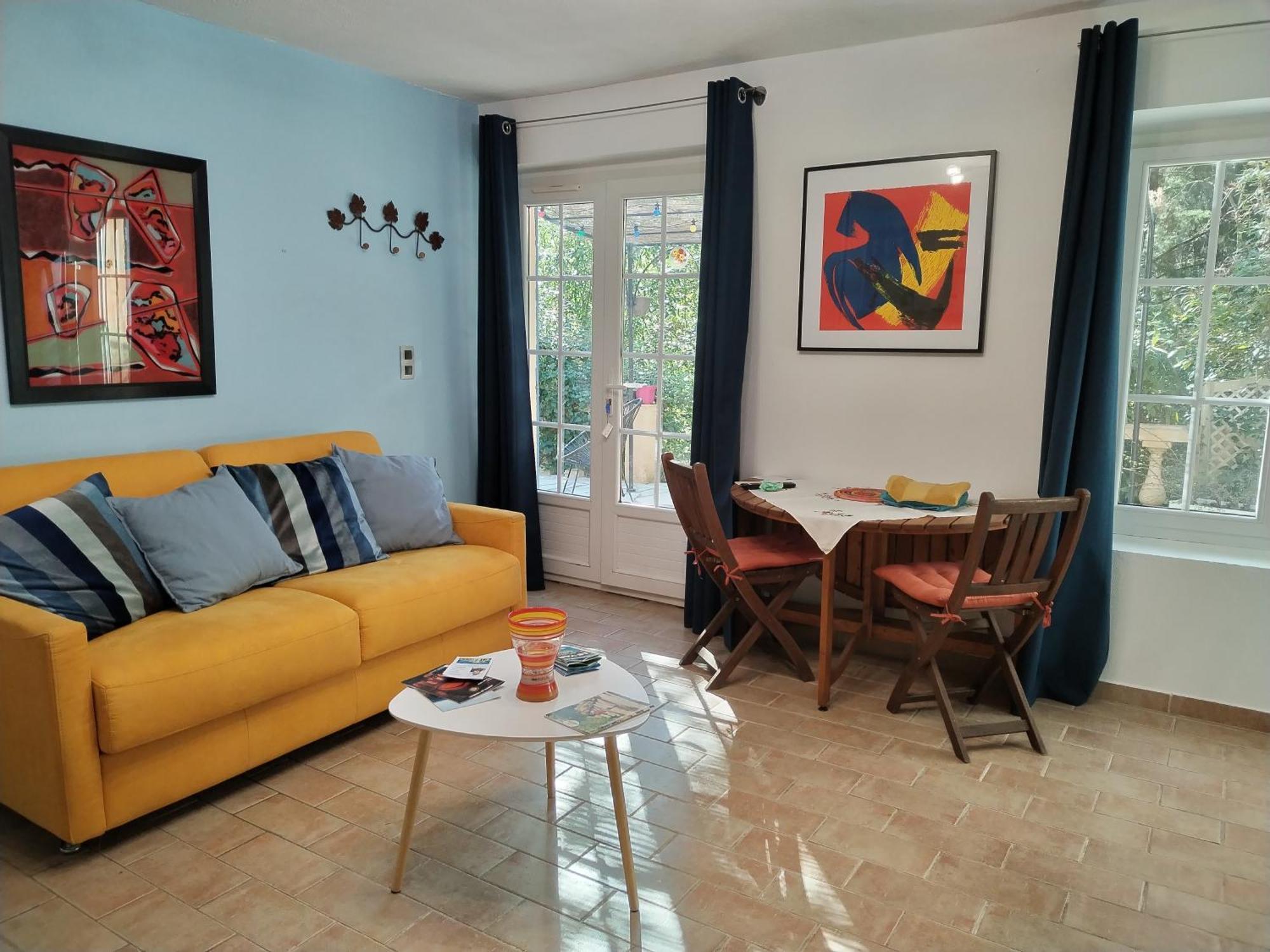 Au Mas Saint Pierre Hotel Pignans ภายนอก รูปภาพ